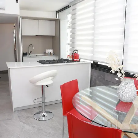Penthouse Nilo Luxury Konukevi Napoli