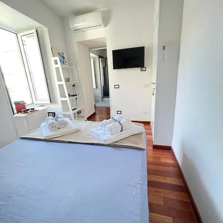 Penthouse Nilo Luxury Neapol